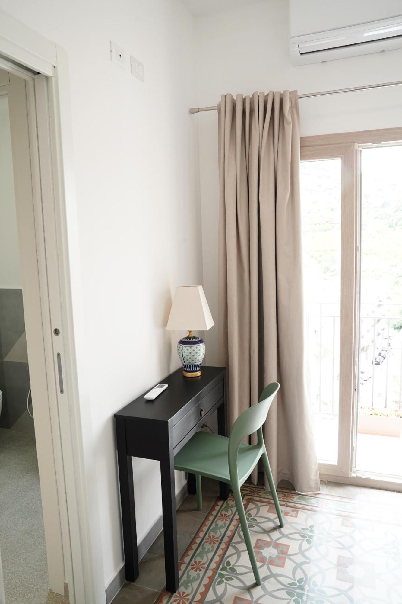 Ducas Rooms And Suite Lascari Luaran gambar