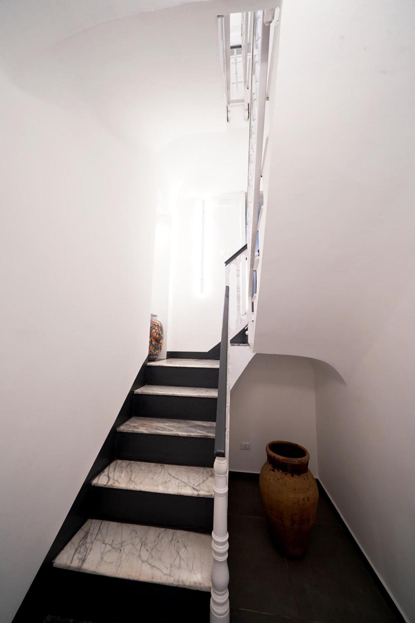 Ducas Rooms And Suite Lascari Luaran gambar